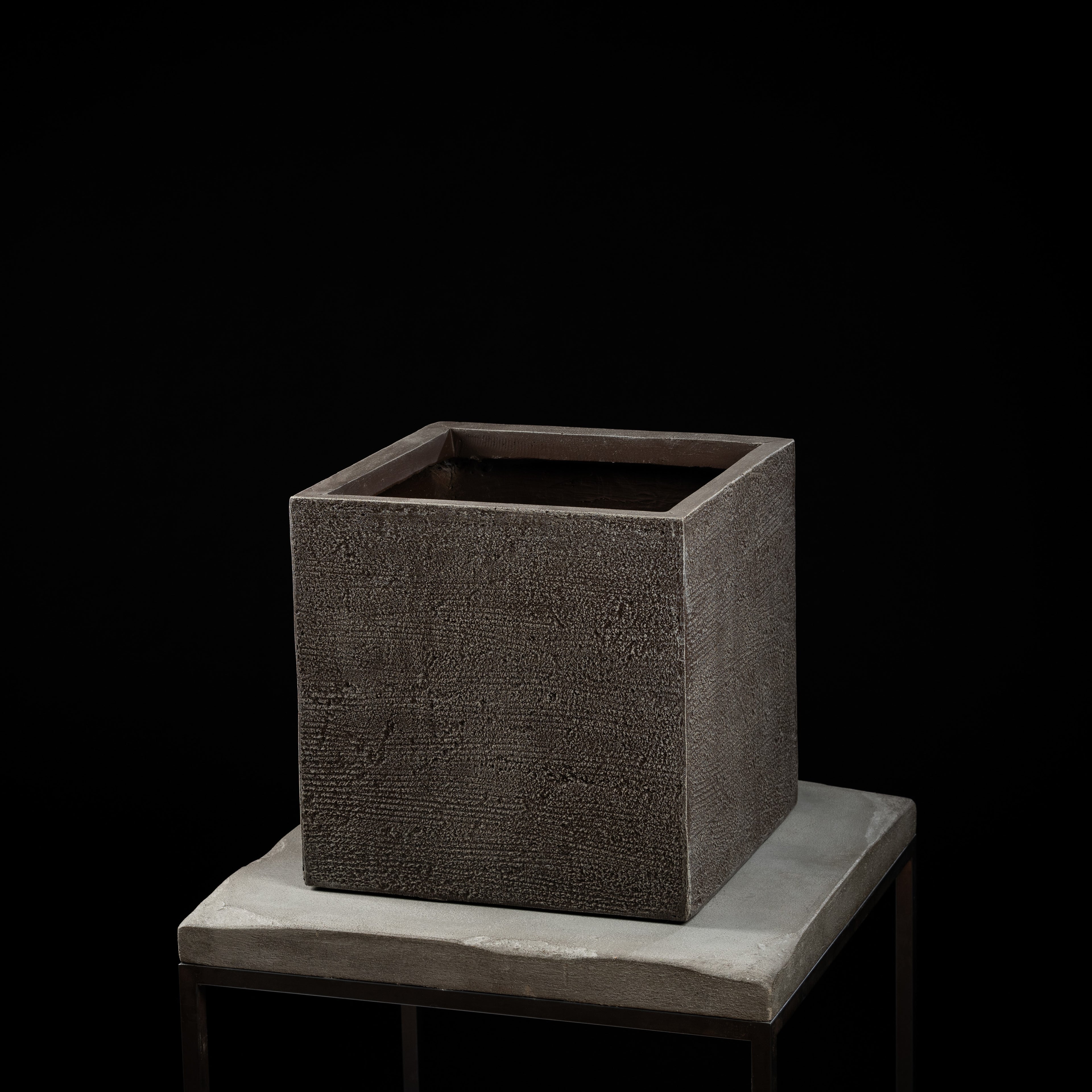 Cache-pot décoratif Bac Carré Quartz 40 cm — visuel produit, design contemporain pour intérieur