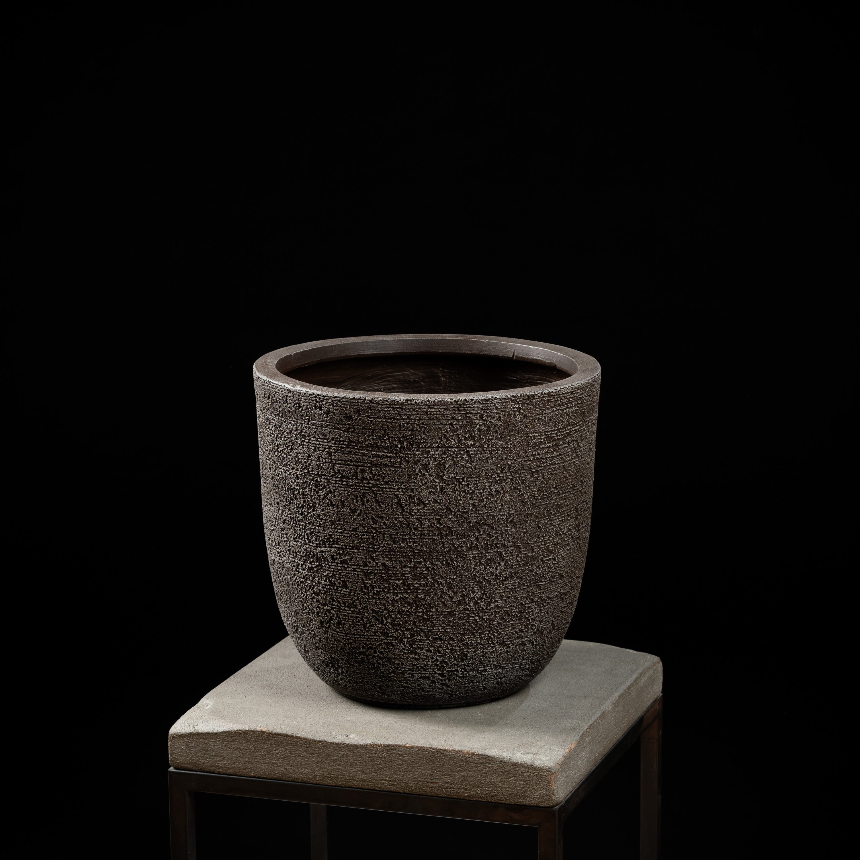 Cache-pot décoratif Quartz 34.5 cm — visuel produit, design contemporain pour intérieur