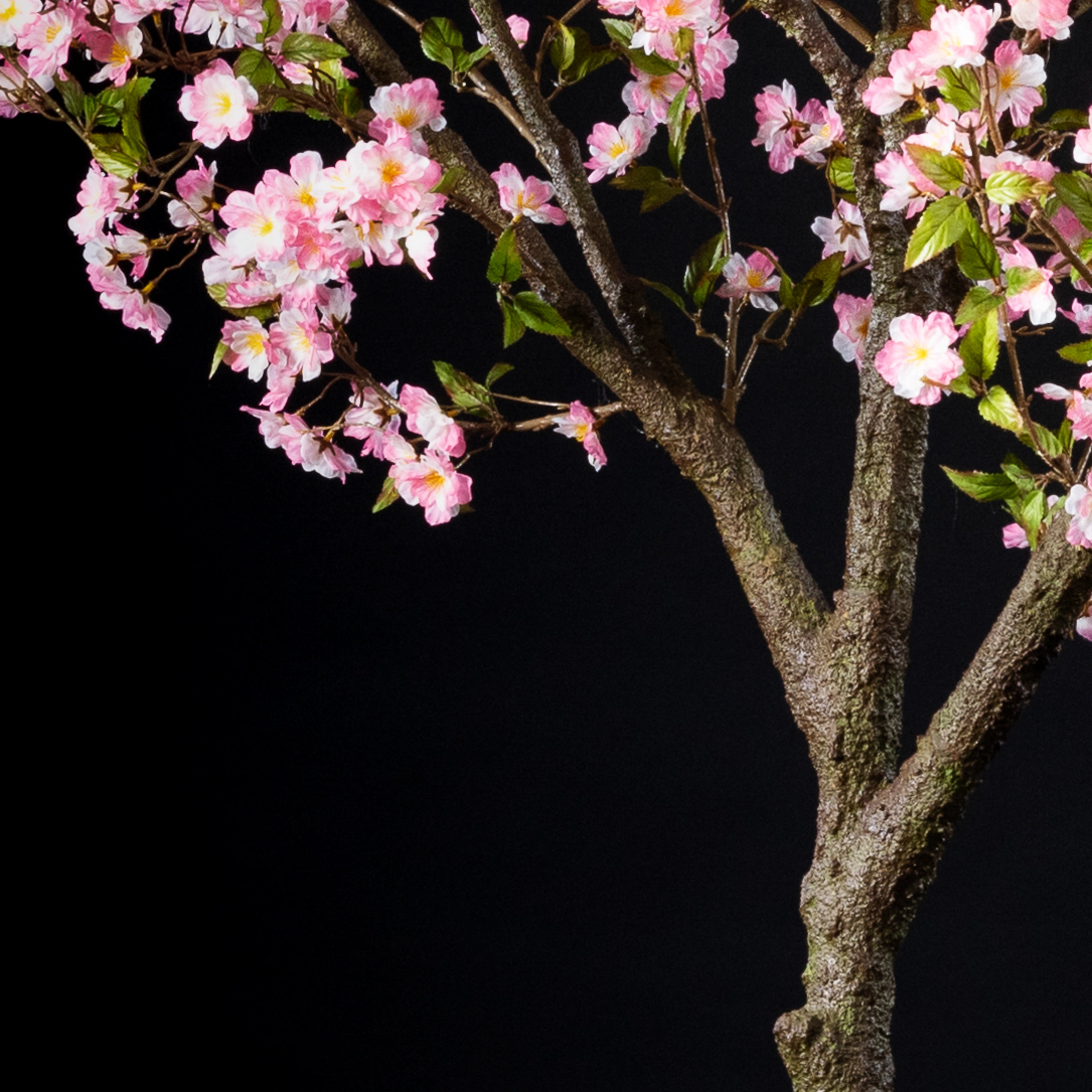 Cerisier du Japon artificiel 210 cm — détail fleurs réaliste, sans entretien
