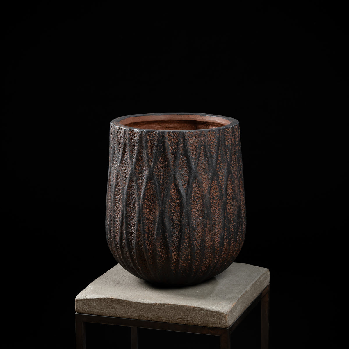 Cache-pot décoratif Haut Antique 41.5 cm — visuel produit, design contemporain pour intérieur