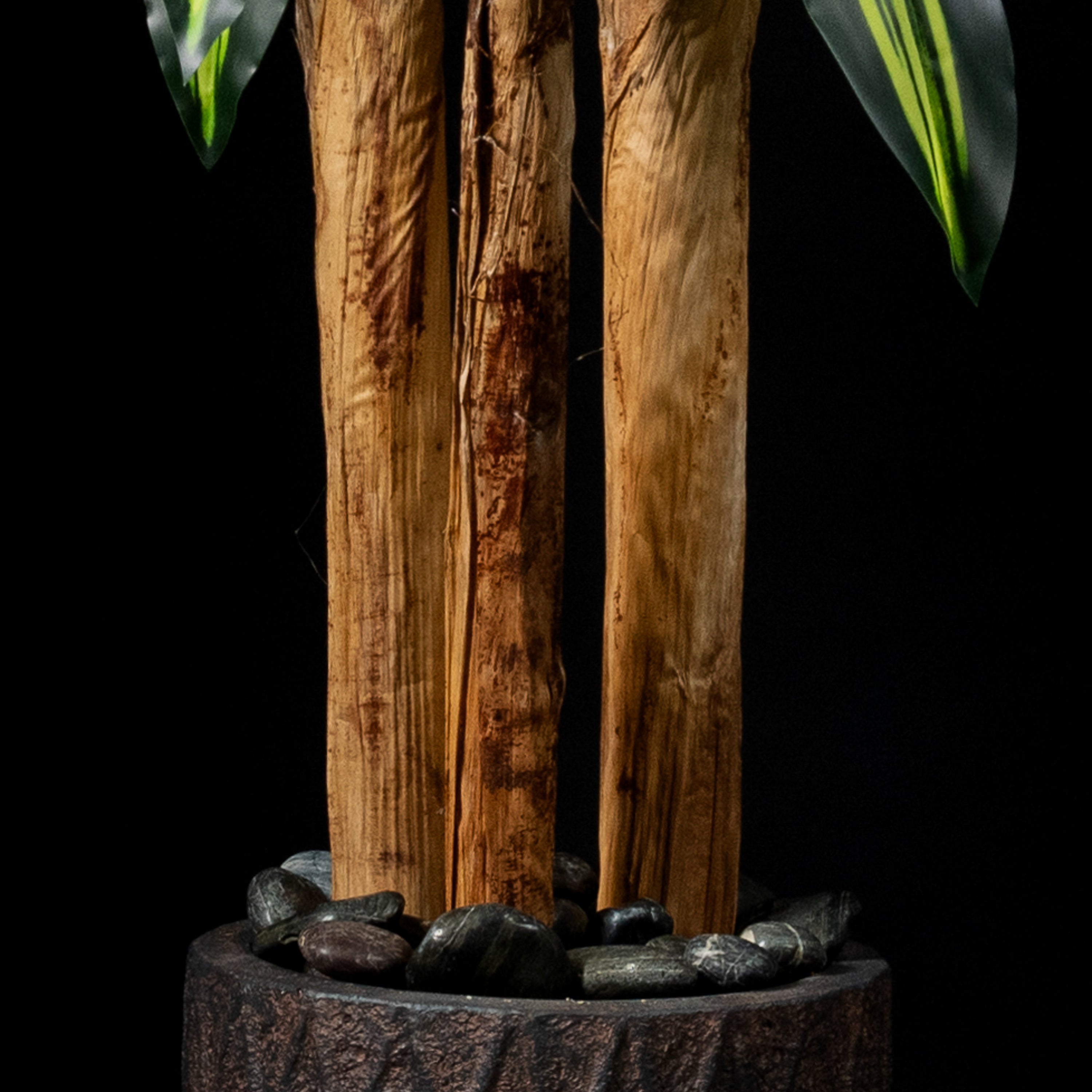 Plante artificielle Dracaena Massangeana 180 cm — détail feuillage réaliste, sans entretien