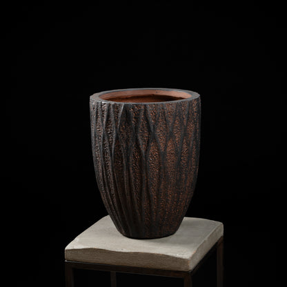Cache Pot -Vase Antique