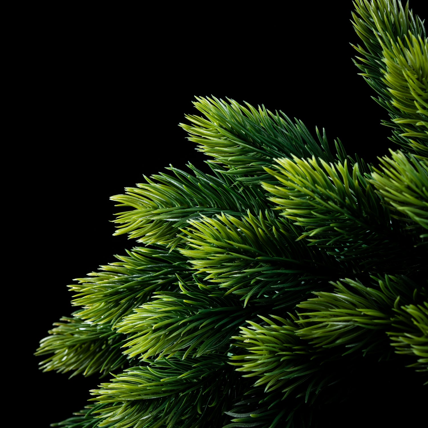 Couronne de sapin artificiel Nordmann 37 cm — détail feuillage réaliste, sans entretien