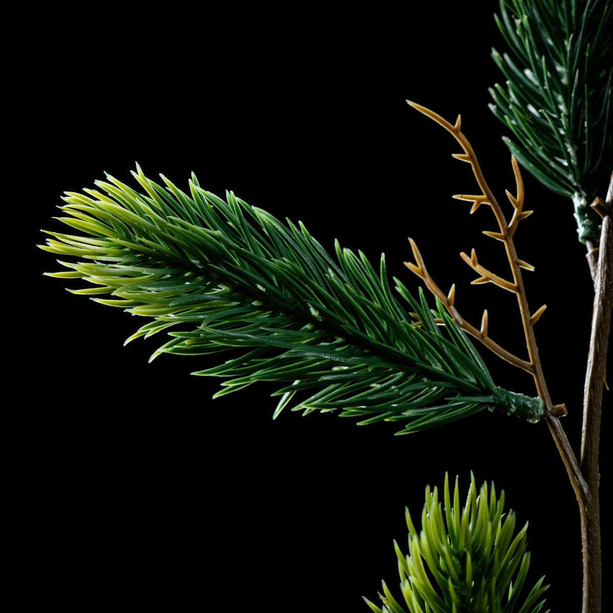 Guirlande de sapin artificiel Nordmann 185 cm — détail feuillage réaliste, sans entretien