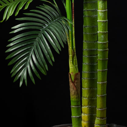 Palmier artificiel Adonidia Merrillii 210 cm — détail feuillage réaliste, sans entretien